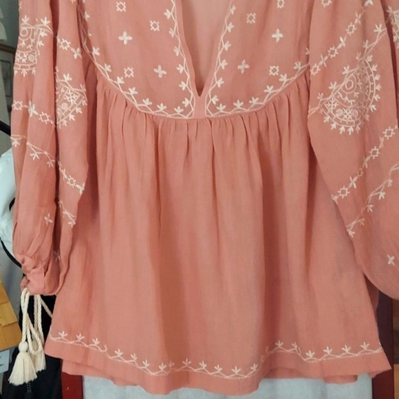 Lucky Brand Boho Embroidered Peasant Rose tunic  top Sz XS - Picture 6 of 9